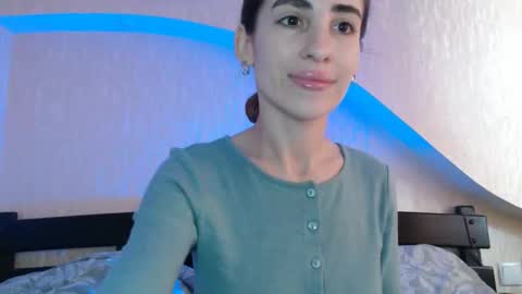 Lili online show from February 2026 07:58:01 AM