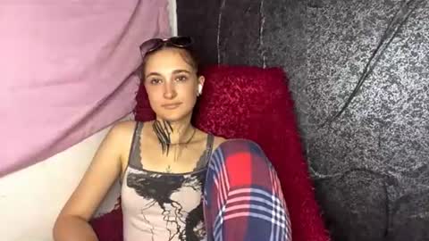 Lily online show from June 2026 03:51:01 PM