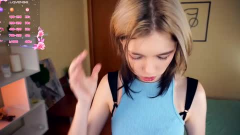 Lilian online show from March 2025 07:08:02 AM