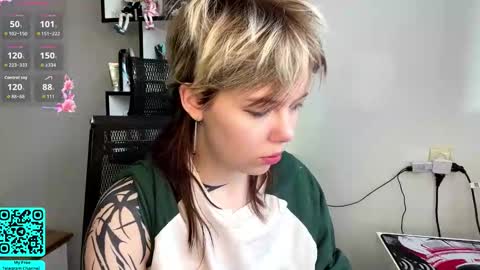 Snapshot of liliandaniels chatting on March 2026 07:01:01 AM Lilian online show from March 2026 07:01:01 AM