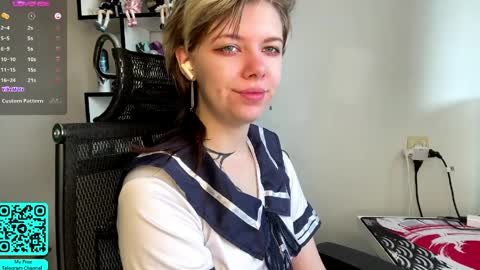 Snapshot of liliandaniels chatting on April 2026 07:09:02 AM Lilian online show from April 2026 07:09:02 AM