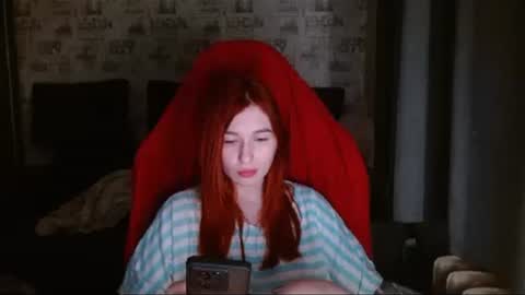 liliawoolf online show from February 2025 05:15:02 PM