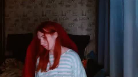 liliawoolf online show from February 2025 02:24:01 PM