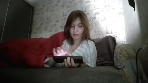 liliawoolf online show from October 2025 06:16:02 PM