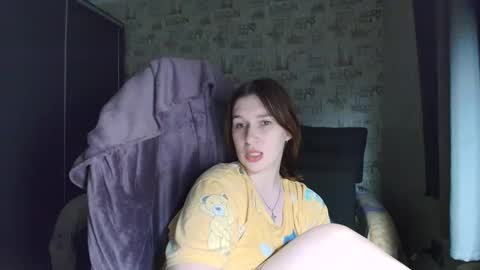 liliawoolf online show from December 2025 06:14:01 PM