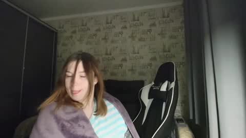 liliawoolf online show from January 2026 05:18:02 PM