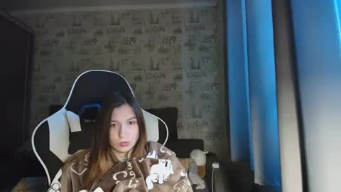liliawoolf online show from May 2026 03:30:01 PM