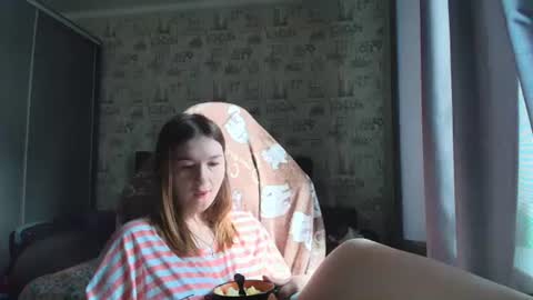 liliawoolf online show from June 2026 05:51:02 AM
