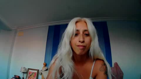 Lili online show from July 2026 07:42:01 PM