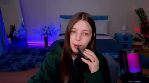 Lili Bakery online show from April 2026 02:58:01 AM