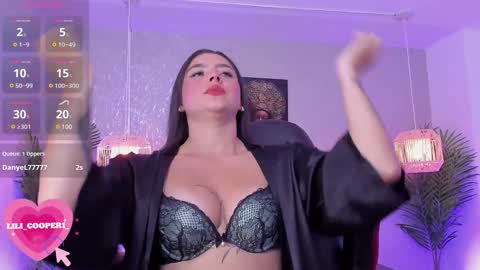 Lili Cooper online show from January 2025 08:37:01 PM