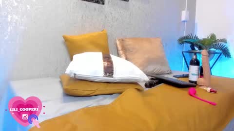 Lili Cooper online show from February 2025 03:02:02 AM