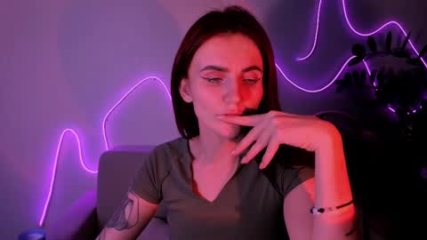Snapshot of lilie_brown chatting on December 2024 02:03:02 AM Lilie online show from December 2024 02:03:02 AM