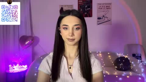 Lina online show from April 2026 02:27:02 AM