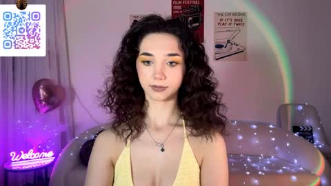Lina online show from May 2026 10:26:02 PM
