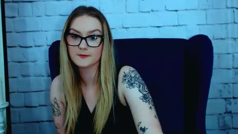 LiliiaSugar online show from December 2024 09:54:01 PM