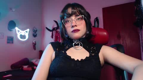 Molly online show from December 2024 01:26:01 AM