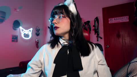Molly online show from December 2024 01:50:01 AM