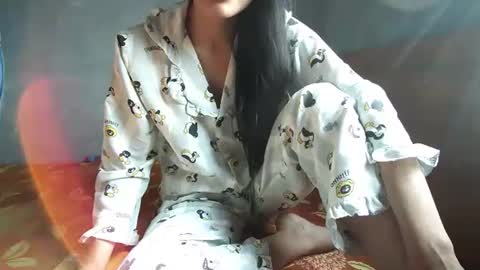 lililove88 online show from February 2026 02:19:01 AM