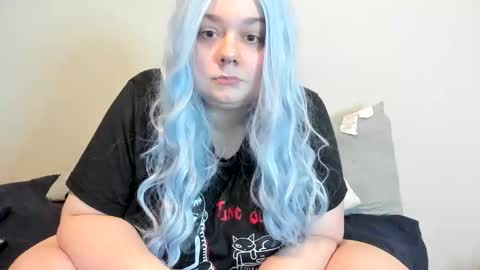 Lili Marie online show from October 2025 04:46:01 AM