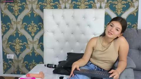 Snapshot of lilimini032 chatting on December 2024 10:41:02 PM lilimini online show from December 2024 10:41:02 PM