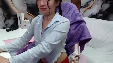 lilimini online show from May 2026 07:34:02 PM