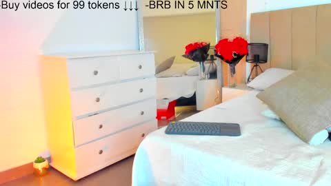 Snapshot of lilipinkette chatting on February 2025 05:30:01 AM Lili online show from February 2025 05:30:01 AM