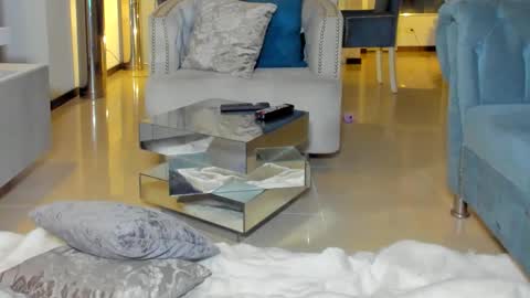 Snapshot of lilipinkette chatting on March 2026 04:08:01 AM Lili online show from March 2026 04:08:01 AM