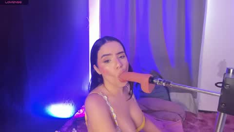 lilirouse online show from April 2026 01:41:02 PM