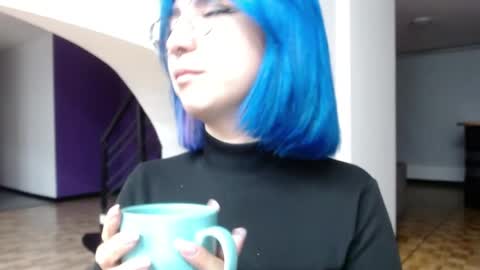 Lilith  online show from April 2026 04:38:01 AM