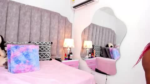 Snapshot of lilith_55 chatting on December 2025 10:59:02 PM lilith_55 online show from December 2025 10:59:02 PM