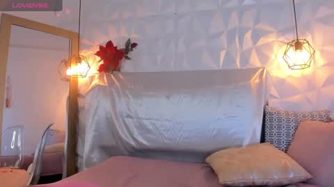 Lilith Rosse online show from January 2025 07:43:01 PM