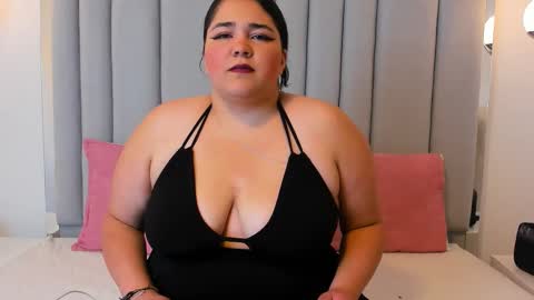 Lilith online show from November 2025 03:23:02 PM