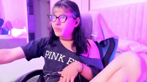 lilith  online show from June 2026 02:08:01 PM