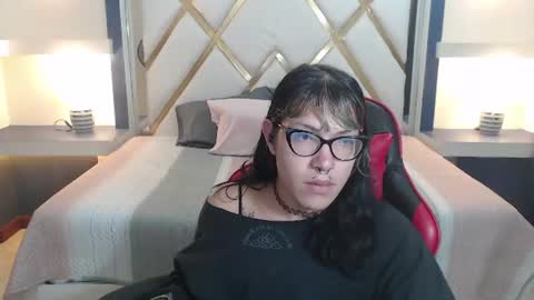 lilith  online show from June 2026 02:07:02 PM