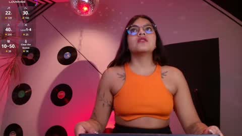 Lilith and Khloe  online show from September 2025 11:33:02 AM