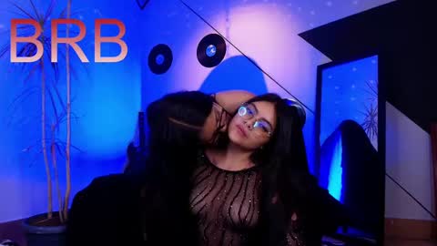 Lilith and Khloe  online show from October 2025 11:18:02 AM