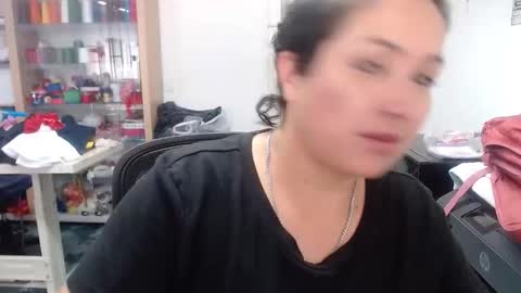 Laura lopez online show from May 2026 03:30:01 PM