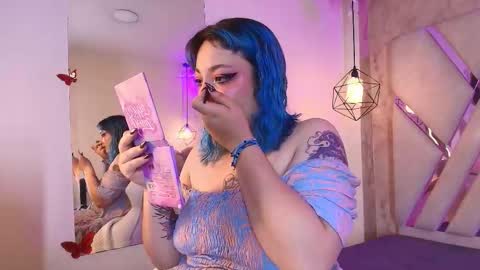   online show from December 2025 08:03:02 PM