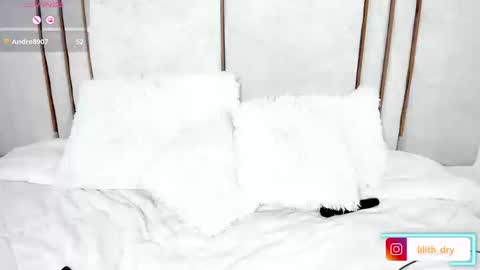 lilith_dry online show from September 2025 01:58:02 PM