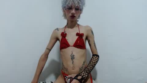 Snapshot of lilith_evil7 chatting on December 2024 06:03:02 AM lilith_evil7 online show from December 2024 06:03:02 AM