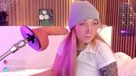 Snapshot of lilith_gray9 chatting on January 2025 03:21:01 PM Lilith Gray online show from January 2025 03:21:01 PM