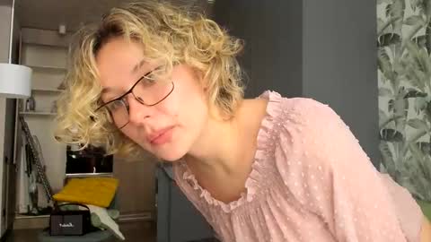 lilith online show from February 2026 01:08:02 PM