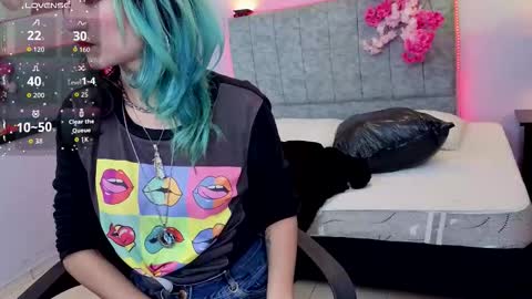 lilith_morgan01 online show from October 2025 12:17:01 PM