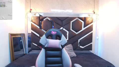  Lilith   online show from October 2025 11:42:01 AM