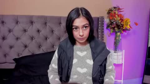 Lili petit  online show from July 2026 03:36:02 PM