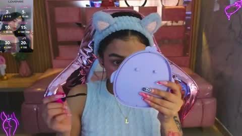 Snapshot of lilith_petit_sub chatting on October 2025 04:00:02 AM Lilith online show from October 2025 04:00:02 AM