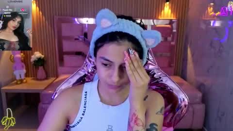 Snapshot of lilith_petit_sub chatting on October 2025 03:07:01 AM Lilith online show from October 2025 03:07:01 AM