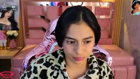 Snapshot of lilith_petit_sub chatting on November 2025 03:36:02 PM Lilith online show from November 2025 03:36:02 PM