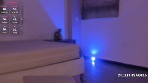 lilith_sage_ online show from October 2025 11:51:02 AM